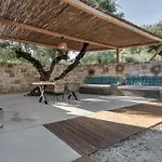 Natura Oliva House Аликанас