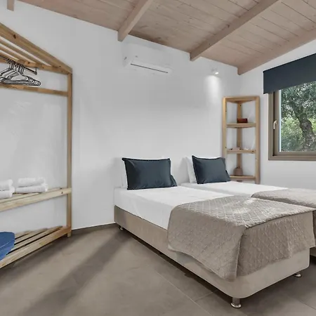 Vakantiehuis Natura Oliva House