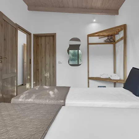 Case de vacanță Natura Oliva House *